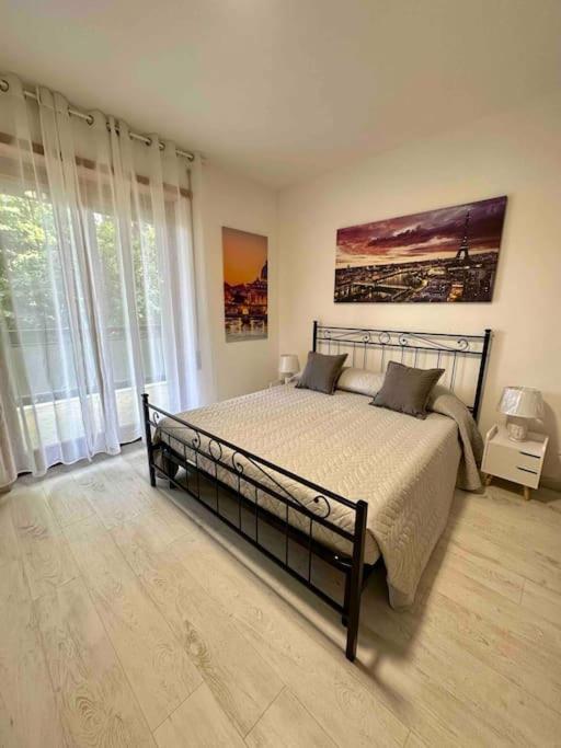 Appartamento Luminoso Domus Eur Rome Extérieur photo